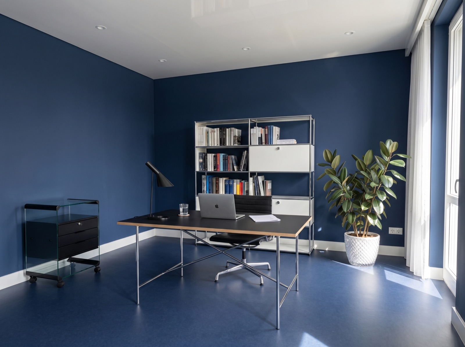 Platzhalterbild für Stil Business Minimal